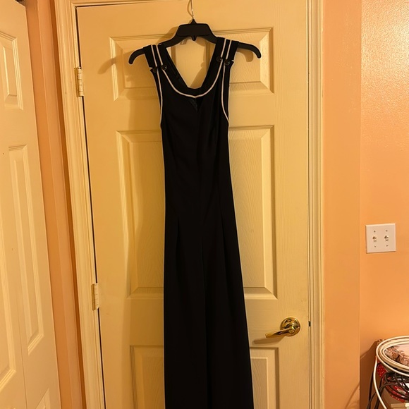 Navy “nautical” pants suit - Picture 1 of 4